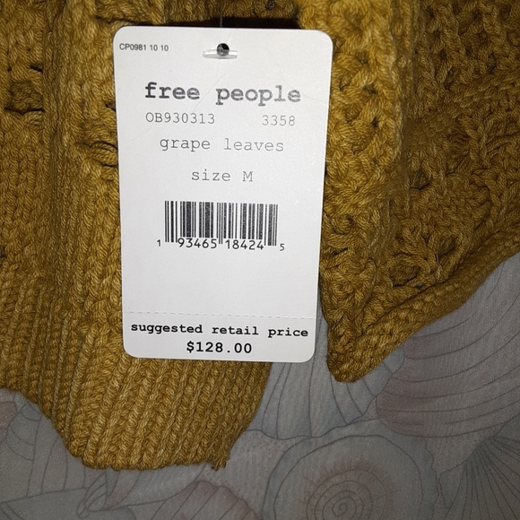 Free People Sweater - Picture 5 of 7